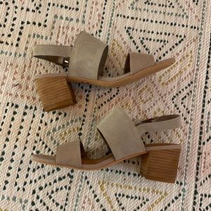 Toms Sandals NWOT